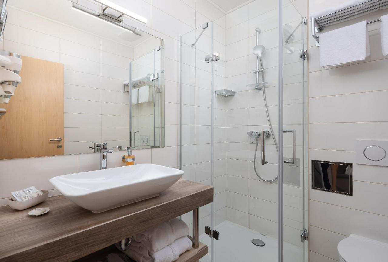 Aparthotel Flora Тучепи Экстерьер фото