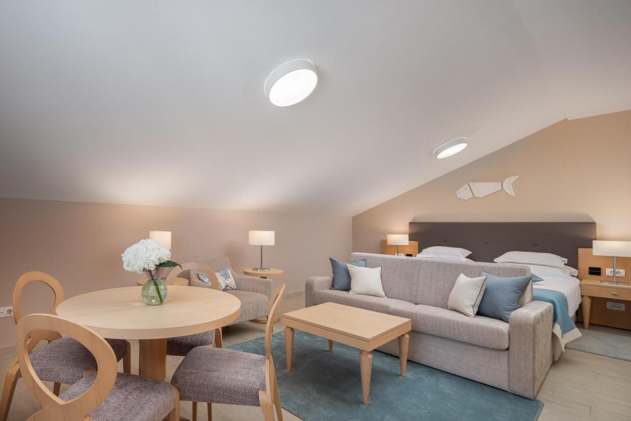 Aparthotel Flora Тучепи Экстерьер фото